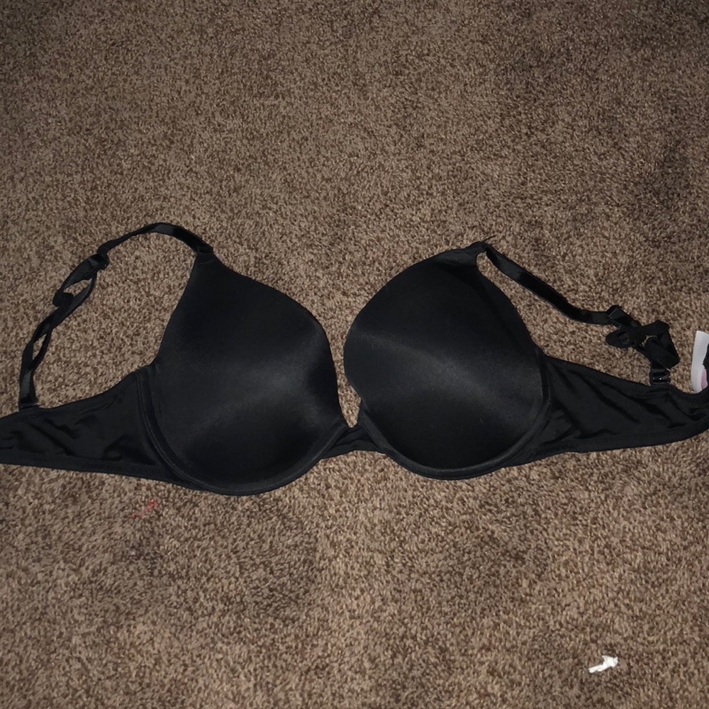 Pink Victoria Secret bra